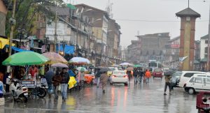 The Temperature in Valley dipped due to incessant rains 