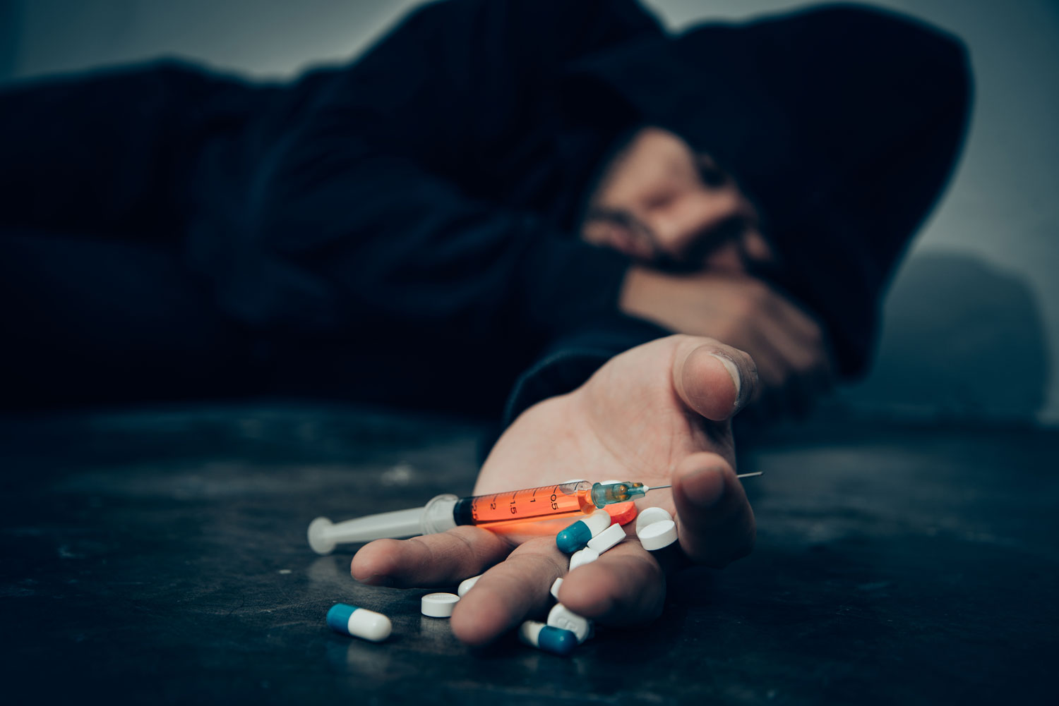 drug-addiction-a-new-threat-to-the-future-of-kashmir-the-legitimate-news
